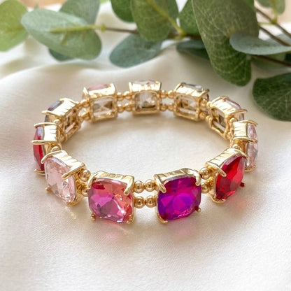 Cushion Cut Glass Crystal Linked Stretch Bracelet: PASTEL-BLUE