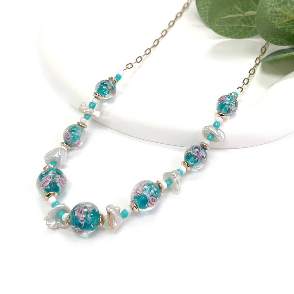 Murano High Quality Glass Beads with Pearl Linked Necklace: Green